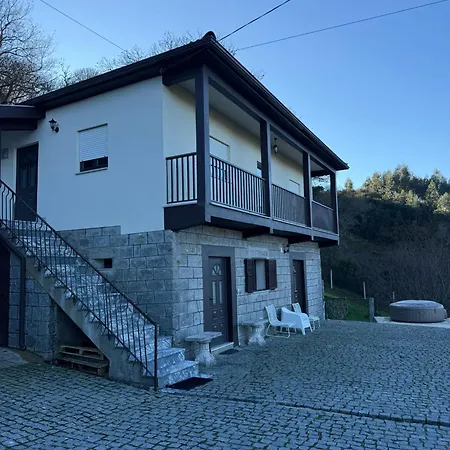 Nyaraló Casa Mourelo Ponte da Barca